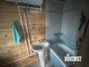 Дом 72м², 2-этажный, участок 6 сот.