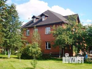 Дом 282м², 3-этажный, участок 20 сот.