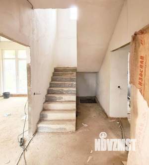 Коттедж 145м², 2-этажный, участок 7 сот.