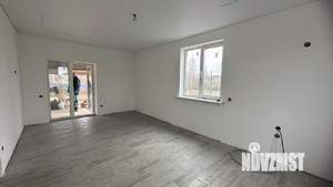 Дом 100м², 2-этажный, участок 8 сот.