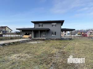 Дом 283м², 2-этажный, участок 15 сот.