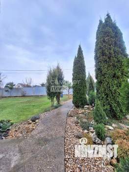 Дом 208м², 2-этажный, участок 12 сот.