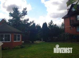 Дом 282м², 3-этажный, участок 20 сот.