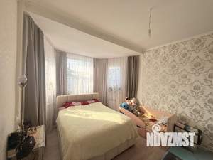 Дом 218м², 2-этажный, участок 10 сот.