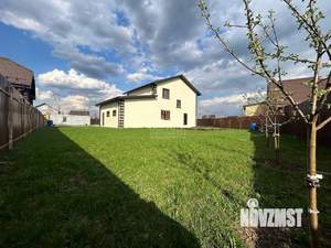 Дом 201м², 2-этажный, участок 10 сот.