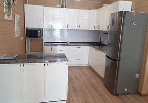 Дом 131м², 2-этажный, участок 9 сот.