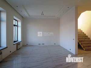 Дом 370м², 2-этажный, участок 12 сот.