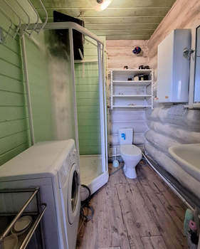 Дом 65м², 2-этажный, участок 10 сот.