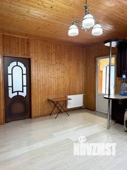 Дом 63м², 2-этажный, участок 9 сот.