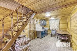 Дом 278м², 3-этажный, участок 10 сот.