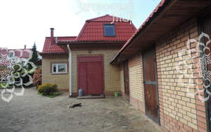 Дом 650м², 3-этажный, участок 45 сот.