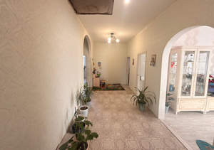 Дом 218м², 2-этажный, участок 10 сот.