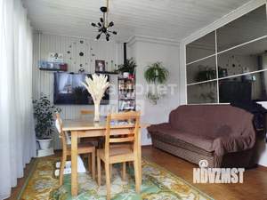 Дом 115м², 2-этажный, участок 6 сот.