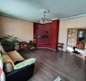 Дом 204м², 2-этажный, участок 15 сот.