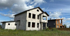 Дом 290м², 2-этажный, участок 10 сот.