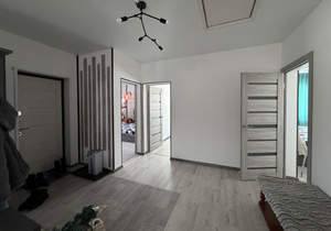 Дом 100м², 2-этажный, участок 10 сот.