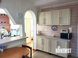 Коттедж 200м², 2-этажный, участок 18 сот.