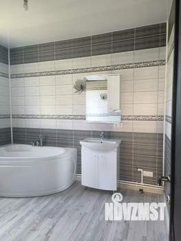 Дом 124м², 1-этажный, участок 9 сот.