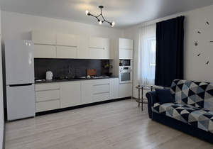 Дом 100м², 2-этажный, участок 10 сот.