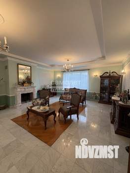 Коттедж 650м², 3-этажный, участок 45 сот.