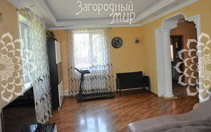 Дом 300м², 3-этажный, участок 15 сот.