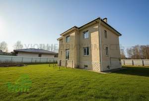 Дом 285м², 2-этажный, участок 15 сот.