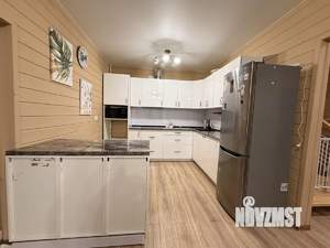 Дом 131м², 2-этажный, участок 9 сот.