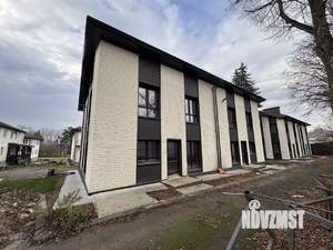 Таунхаус 150м², 3-этажный, участок 2 сот.