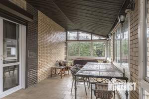 Дом 300м², 3-этажный, участок 12 сот.