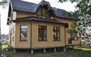 Дом 180м², 2-этажный, участок 9 сот.