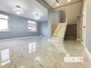 Дом 200м², 2-этажный, участок 8 сот.