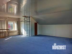 Дом 440м², 3-этажный, участок 25 сот.