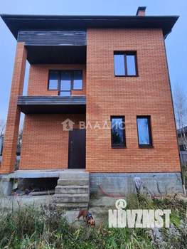 Дом 161м², 3-этажный, участок 9 сот.