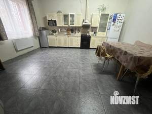 Дом 369м², 3-этажный, участок 20 сот.