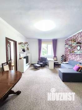 Дом 175м², 2-этажный, участок 15 сот.