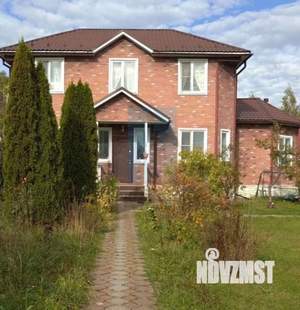 Дом 151м², 2-этажный, участок 8 сот.