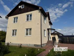 Дом 268м², 3-этажный, участок 10 сот.