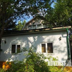 Дом 60м², 2-этажный, участок 8 сот.