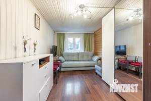 Дом 198м², 2-этажный, участок 10 сот.