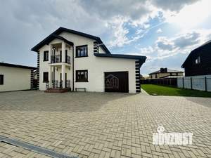 Дом 201м², 2-этажный, участок 10 сот.