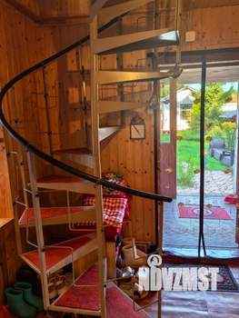 Дом 92м², 2-этажный, участок 6 сот.