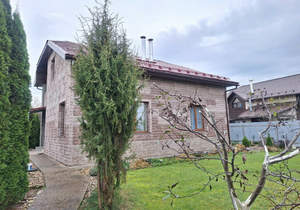 Дом 208м², 2-этажный, участок 12 сот.