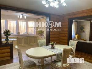 Дом 193м², 2-этажный, участок 15 сот.