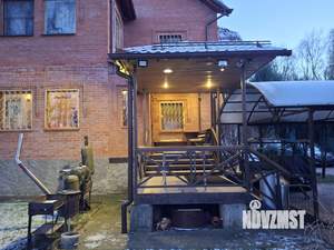 Дом 250м&sup2;, 3-этажный, посуточно, 