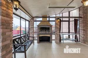 Дом 820м&sup2;, 3-этажный, посуточно, 