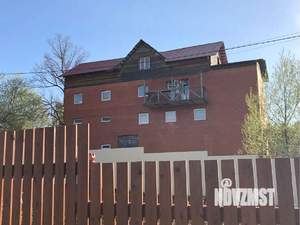 Таунхаус 550м², 2-этажный, на длительный срок, 