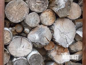 Дом 65м&sup2;, 3-этажный, посуточно, 