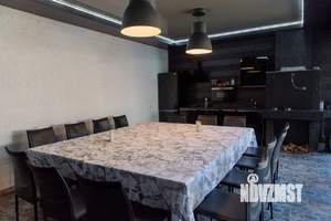 Дом 550м&sup2;, 2-этажный, посуточно, 