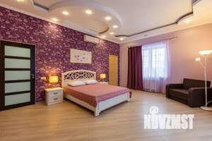 Дом 820м&sup2;, 3-этажный, посуточно, 