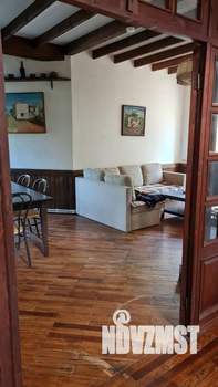 Коттедж 300м², 3-этажный, на длительный срок, 